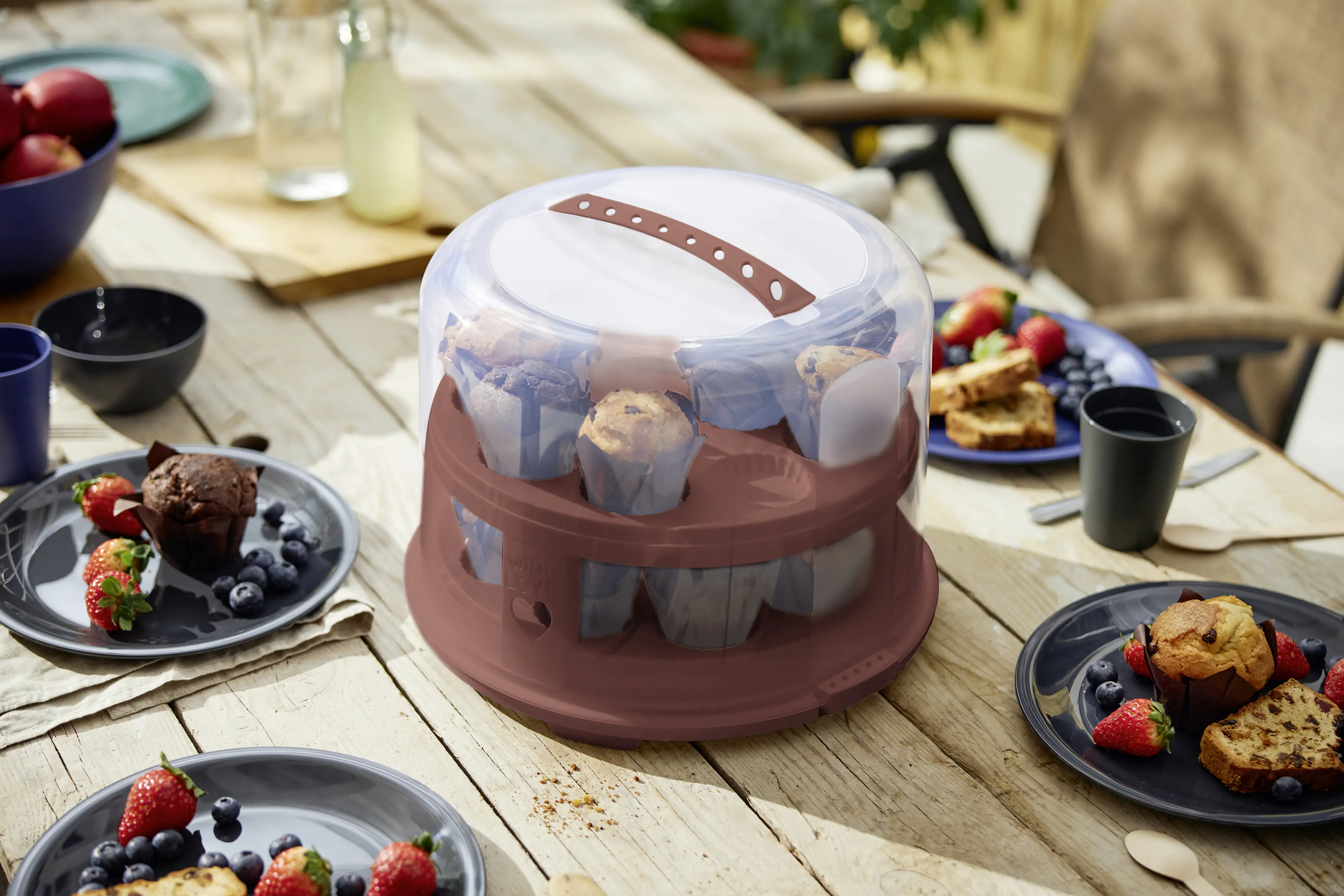 Rotho Tortenglocke Fresh XL mit Trays 26 cm inkl. zwei Einsätzen iron rot