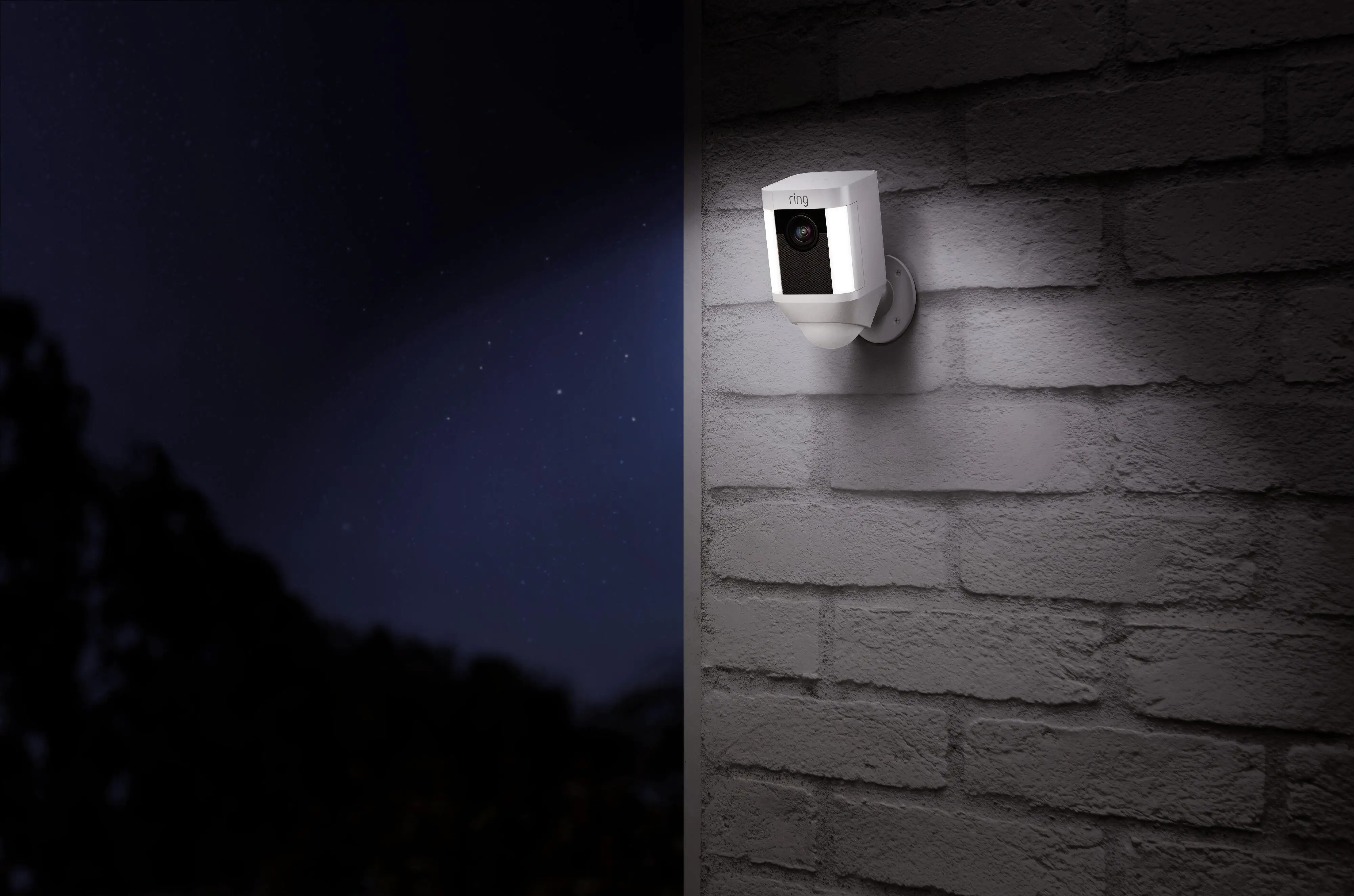 Ring Spotlight Cam Battery weiß Überwachungskamera für aussen, WLAN