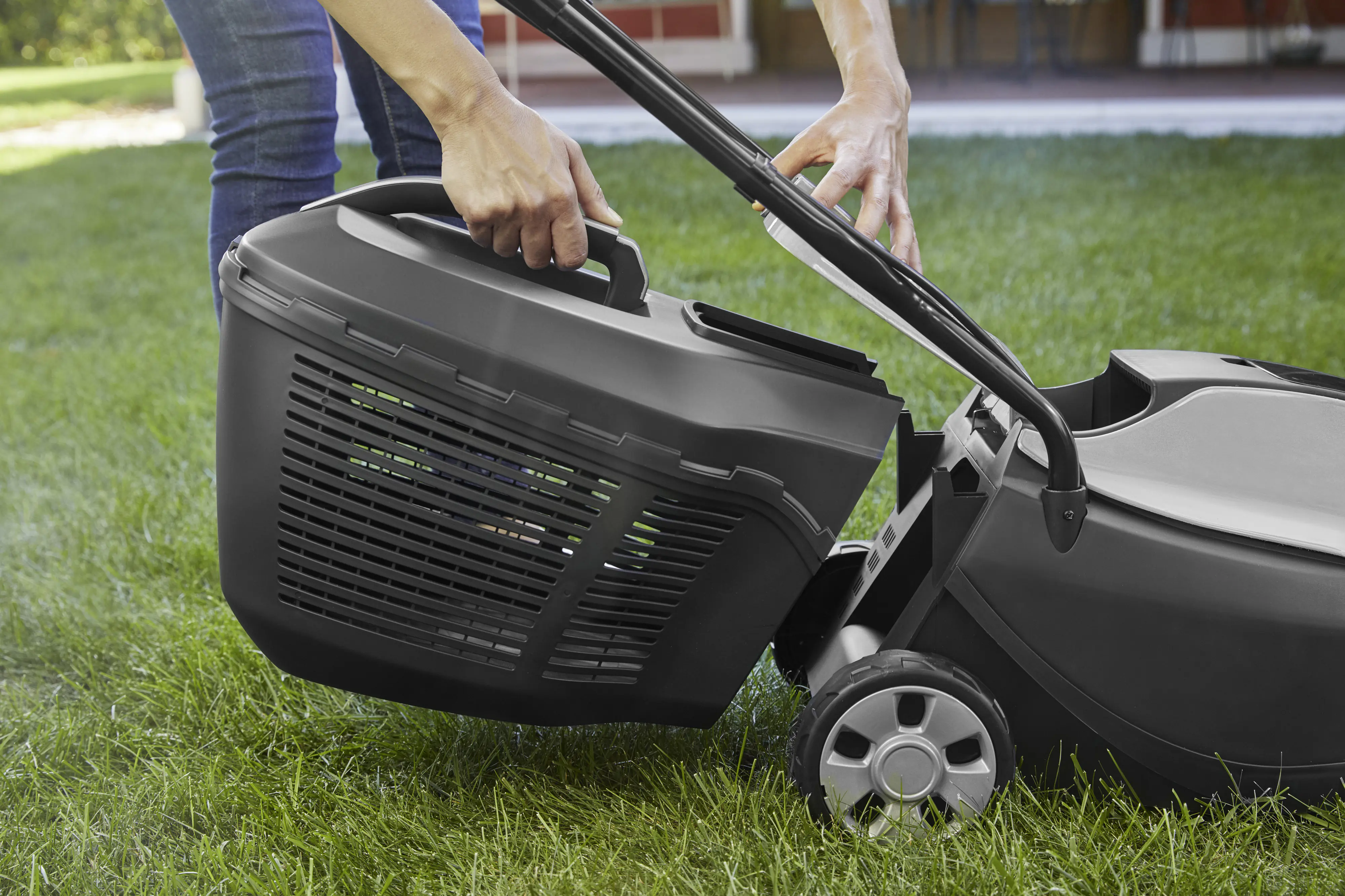 Alpina Akku-Rasenmäher AL 3020 Li 30 cm Schnittbreite inkl. 4 Ah Akku