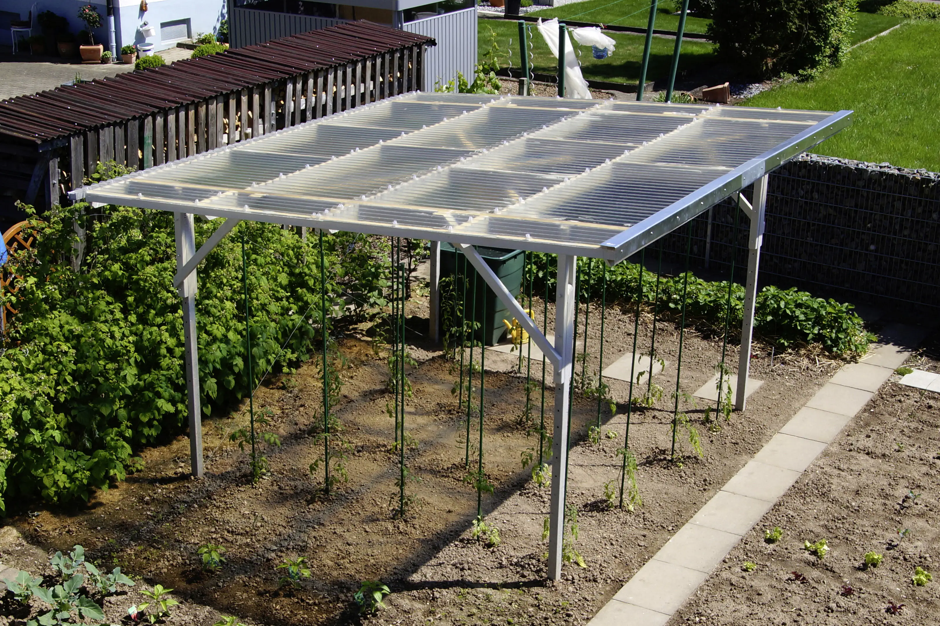 4003412013961_1268622 Gutta Polyester-Wellbahn Sinus 76/18 Meterware 250 cm natur
