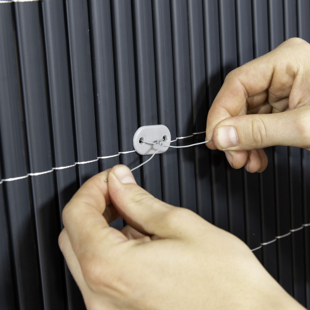 Befestigungsplättchen und Draht für Kunststoffmatten Presidio, 26 Stück