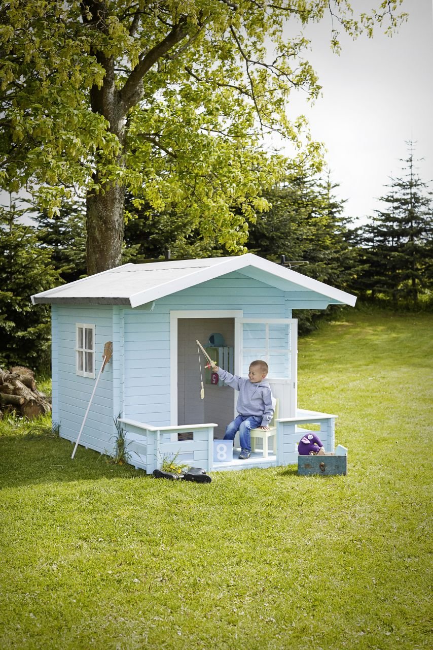 Plus Spielhaus mit Terrasse 182 x 161 cm + 72 cm Terrasse GLO784206641