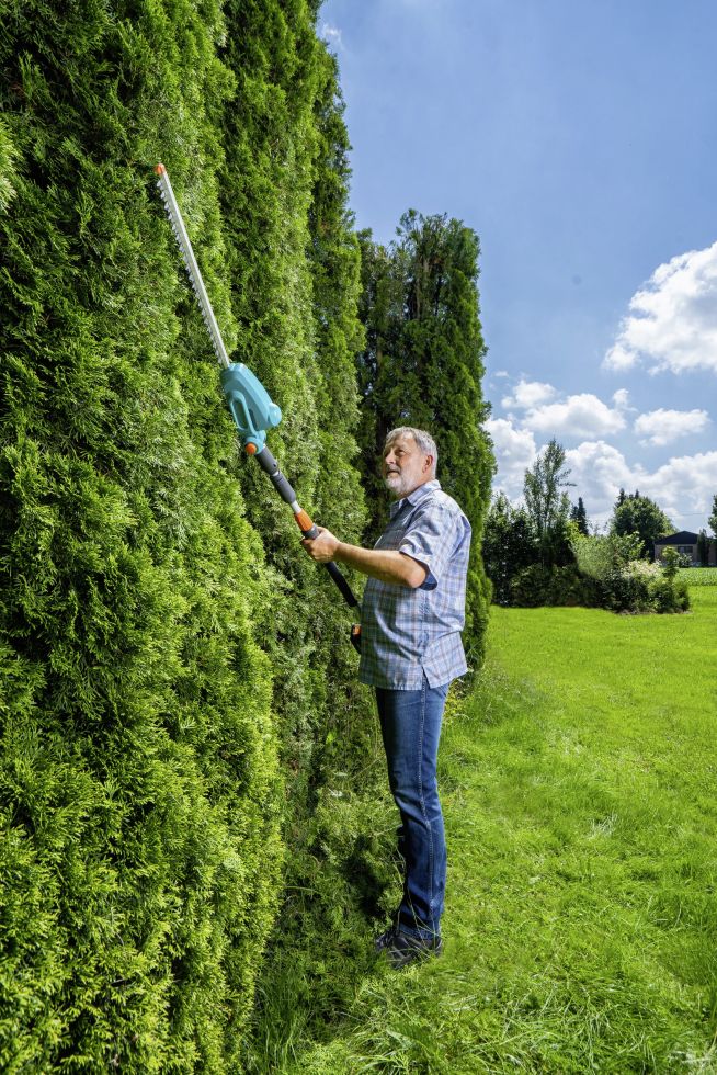Gardena AkkuTeleskopHeckenschere THS 42/18V P4A solo kaufen Globus