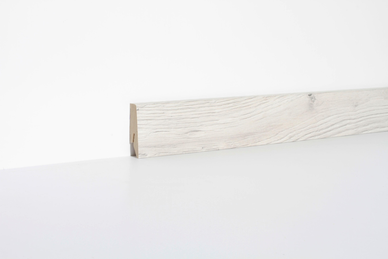 Classen Clip-Fußleiste 240 cm 58 x 19 mm West Coast Blau